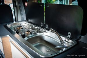 2011 VW Transporter T28 — photo 18 of 20