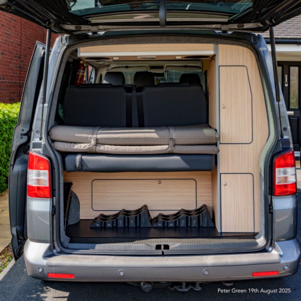 2011 VW Transporter T28 - Image 25