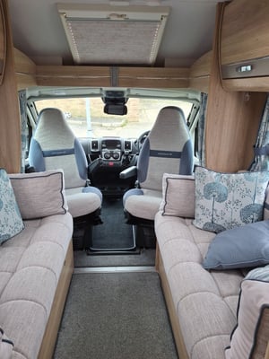 2020 Elddis Autoquest 115 — photo 3 of 16