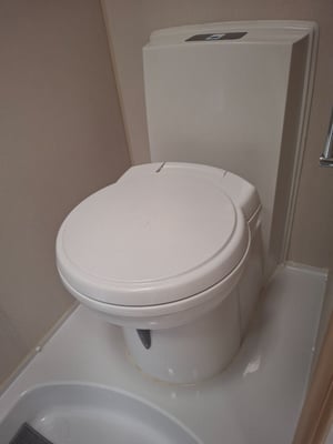 2020 Elddis Autoquest 115 — photo 6 of 16
