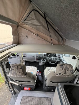 2008 Volkswagen Transporter T5 1.9 TDI — photo 25 of 36
