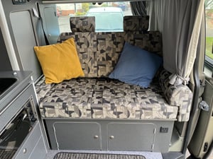 2008 Volkswagen Transporter T5 1.9 TDI — photo 27 of 36