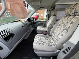 2008 Volkswagen Transporter T5 1.9 TDI — photo 14 of 36
