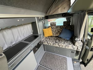2008 Volkswagen Transporter T5 1.9 TDI — photo 26 of 36