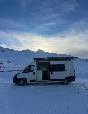 2021 Peugeot Boxer — photo 11 of 12
