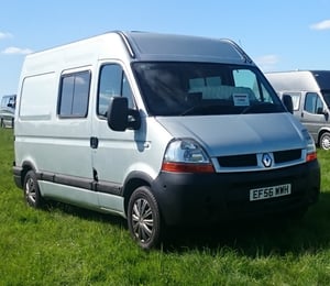 2007 Renault master self build