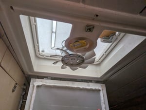 2007 Renault Master Self-Build Conversion — photo 36 of 62