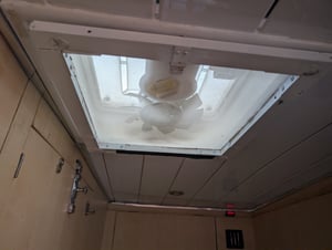 2007 Renault Master Self-Build Conversion — photo 40 of 62