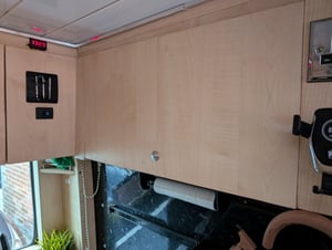 2007 Renault Master Self-Build Conversion — photo 28 of 62