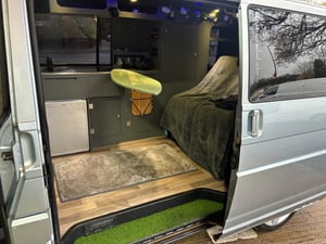 1994 Volkswagen Caravelle — photo 4 of 5
