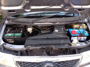 2004 Mazda Bongo — photo 9 of 11