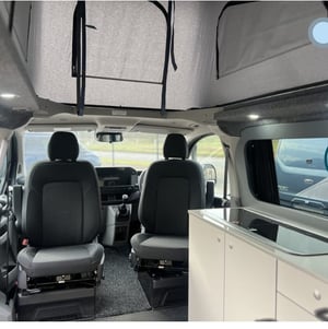 2025 Ford Transit Custom — photo 22 of 35