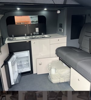 2025 Ford Transit Custom — photo 30 of 35