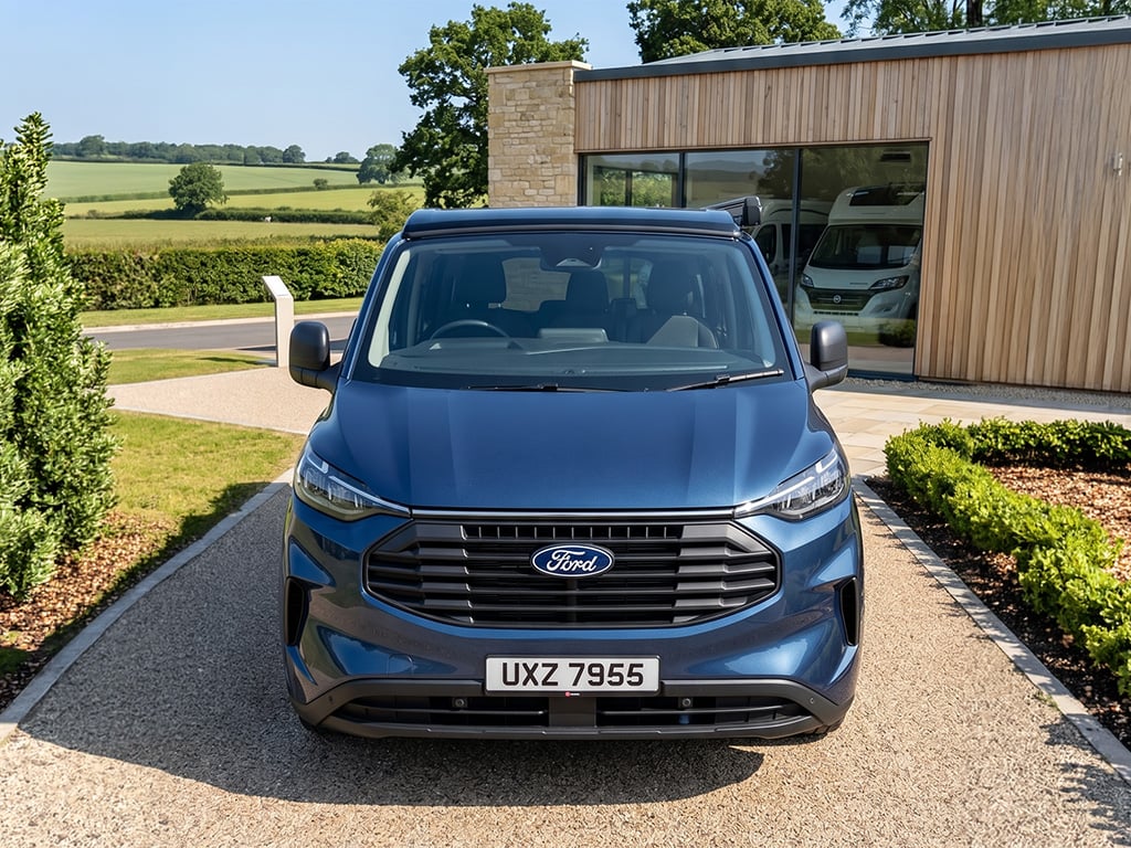 2025 Ford Transit Custom - Image 1