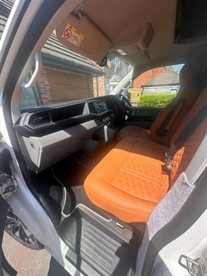 2020 Volkswagen Transporter T28 — photo 23 of 64