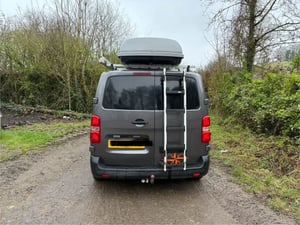 2016 Peugeot Expert HDi — photo 10 of 16