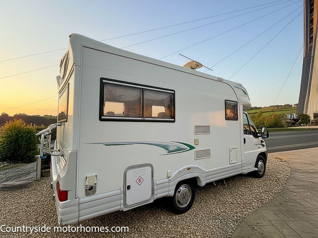 2004 Autocruise Starspirit - Image 10