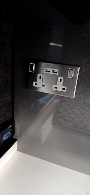 2011 Renault Trafic Campervan Conversion — photo 15 of 16