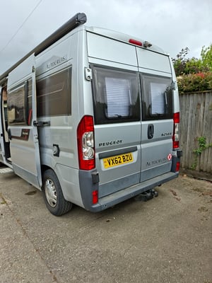 2012 Autocruise Accent Camper — photo 11 of 21