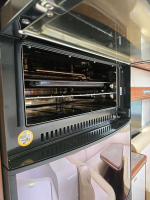 2019 Carthago Liner-for-two I 53 — photo 15 of 28