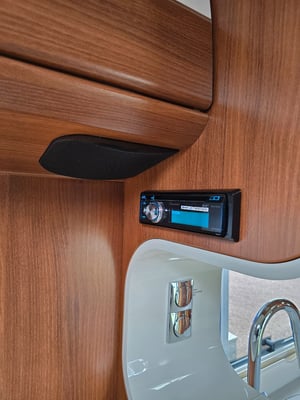 2019 Carthago Liner-for-two I 53 — photo 8 of 28