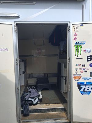 2002 RS Race Cruiser Mercedes Atego Motorhome — photo 14 of 19