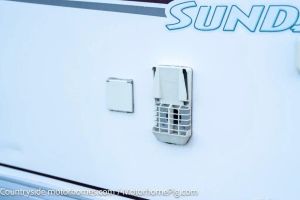 2006 Swift Sundance 590 RS — photo 18 of 74