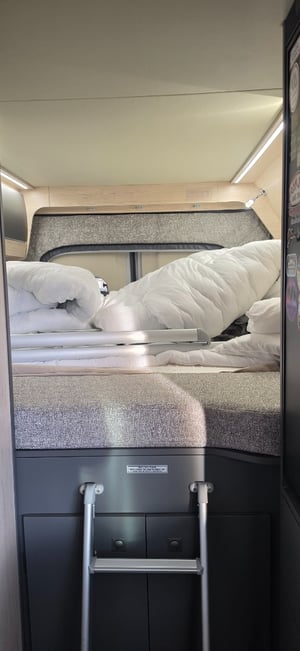 2024 Auto-Trail Expedition 68 — photo 11 of 11