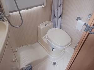 2003 Swift Suntor — photo 12 of 14