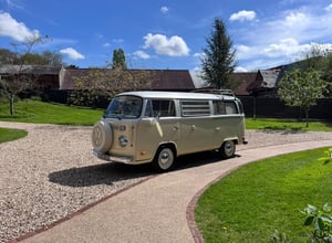 1972 Volkswagen T2 — photo 11 of 12