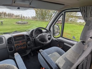 2005 Auto-Sleepers Nuevo — photo 3 of 26