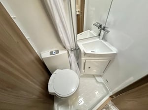 2021 Swift Escape 674 — photo 14 of 29