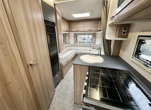2021 Swift Escape 674 — photo 26 of 29