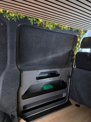 2020 Volkswagen Transporter Startline — photo 15 of 22
