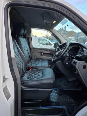 2020 Volkswagen Transporter Startline — photo 17 of 22