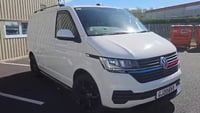 2020 Volkswagen Transporter Startline - Video
