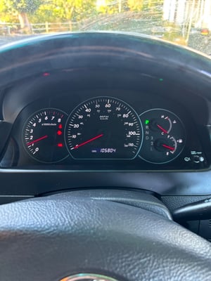 2004 Toyota Alphard — photo 2 of 23