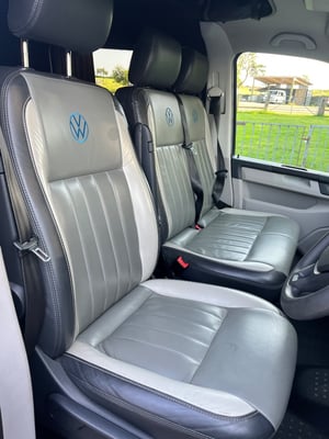 2016 Volkswagen Campervan — photo 4 of 14