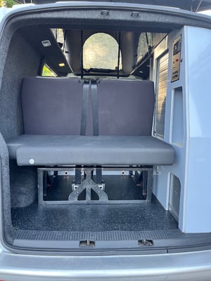 2016 Volkswagen Campervan — photo 7 of 14