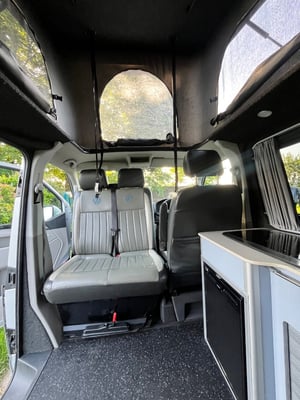 2016 Volkswagen Campervan — photo 11 of 14