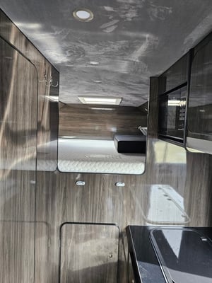 2021 Volkswagen Crafter — photo 9 of 13