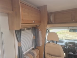 2004 Auto-Trail Tracker SE — photo 5 of 22