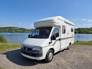 2004 Auto-Trail Tracker SE