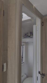 2004 Auto-Trail Tracker SE - Video 3