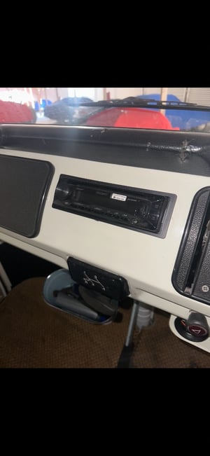 1980 Volkswagen Campervan — photo 5 of 17