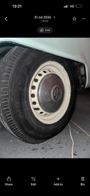 1980 Volkswagen Campervan — photo 16 of 17