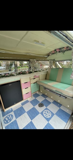 1980 Volkswagen Campervan — photo 17 of 17