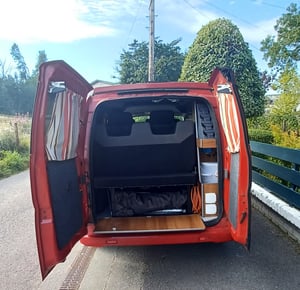 2019 Nissan NV200 — photo 6 of 9