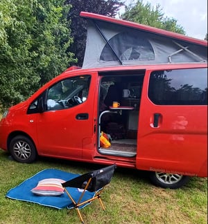 2019 Nissan NV200 — photo 3 of 9