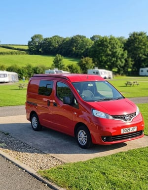 2019 Nissan NV200 — photo 1 of 9